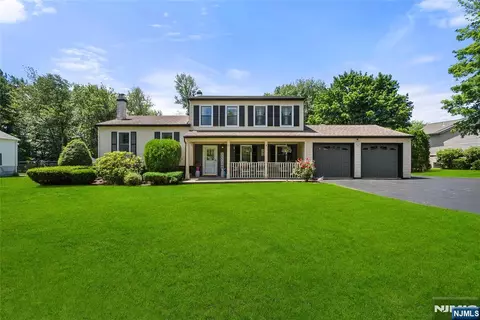 21 Baron Rd, West Milford, NJ 07480