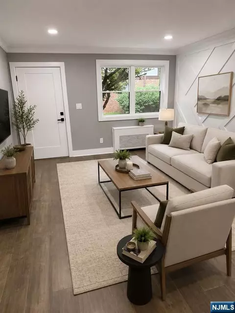 520 Broad Ave #5, Englewood, NJ 07631
