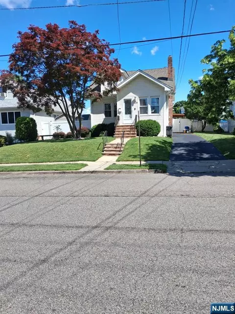 437-439 Buffalo Ave, Paterson, NJ 07503