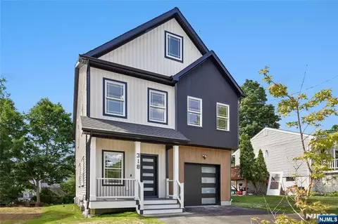 318 Halsey Rd, Parsippany, NJ 07054