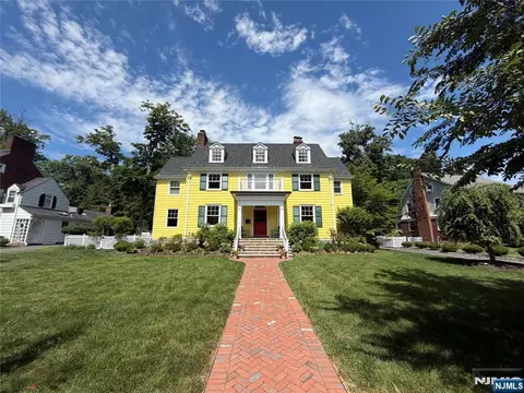 48 Edgemont Rd, Montclair, NJ 07042