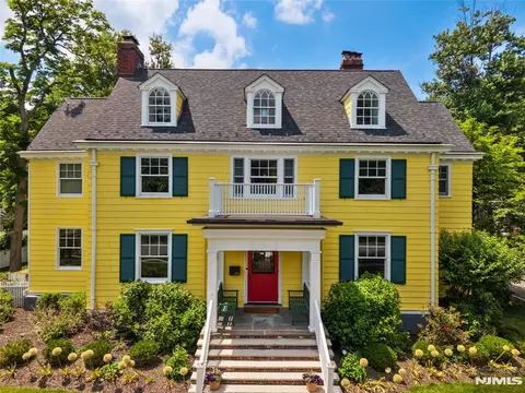 48 Edgemont Rd, Montclair, NJ 07042