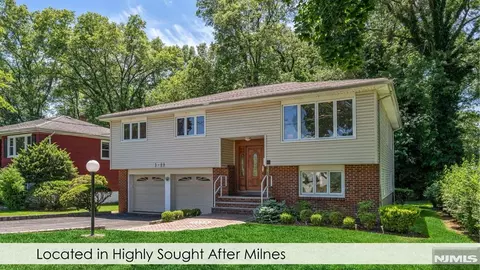 6-20 John St, Fair Lawn, NJ 07410