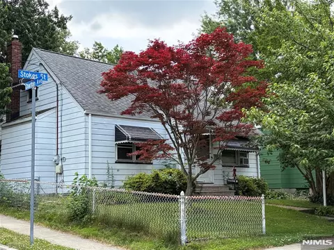 50 Stokes St, Lodi, NJ 07644