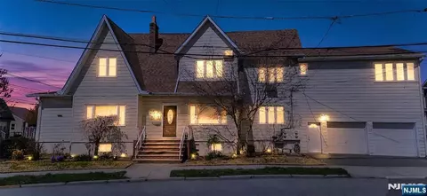 653 New York Ave, Lyndhurst, NJ 07071