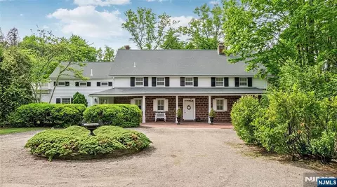 164 E Saddle River Rd, Saddle River, NJ 07458