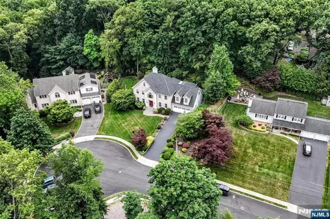 View/Area - 48 Ackerman St, Waldwick, NJ 07463 photo 2 of 5
