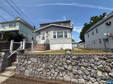 169 Plauderville Ave, Garfield, NJ 07026