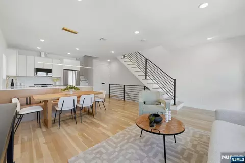 98 Western Ave #2, Jersey City, NJ 07307