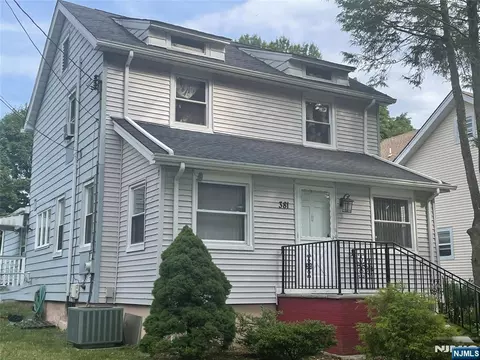 381 Beech St, Teaneck, NJ 07666