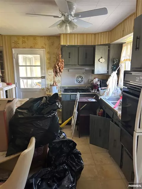 8 Boswell Rd, Evesham, NJ 08053 photo 2