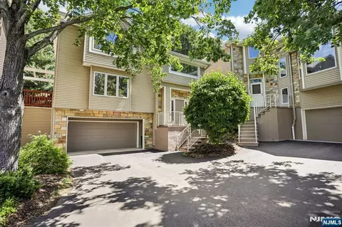 70 Clarken Dr #232, West Orange, NJ 07052