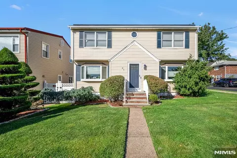 21 Kipp Ave, Lodi, NJ 07644