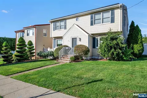 21 Kipp Ave, Lodi, NJ 07644