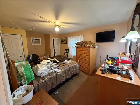 Bedroom - 208 Lawrence Dr, Paramus, NJ 07652 photo 1 of 2