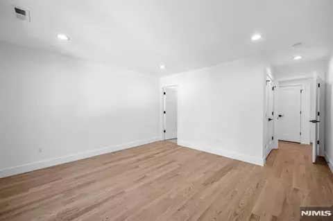 Bedroom - 408 Terhune Ave, Paramus, NJ 07652 photo 4 of 6