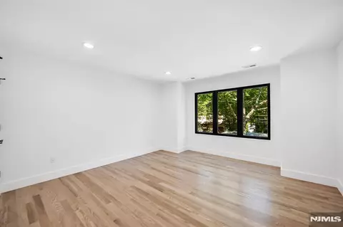 Bedroom - 408 Terhune Ave, Paramus, NJ 07652 photo 6 of 6
