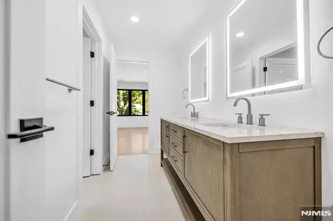 Entry Way - 408 Terhune Ave, Paramus, NJ 07652 photo 9 of 9