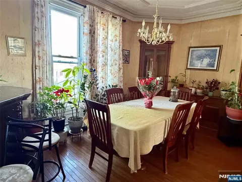 283 Union St, Hackensack, NJ 07601 photo 3