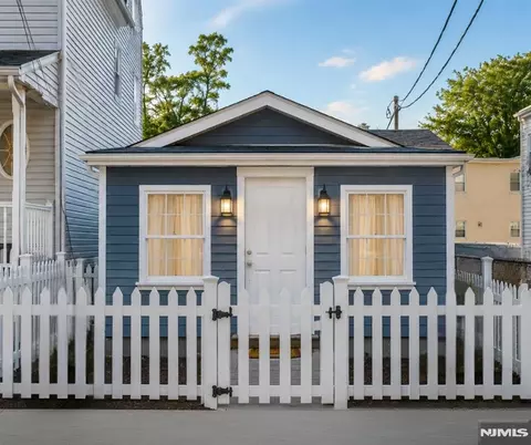 197 Edmund Ave, Paterson, NJ 07502