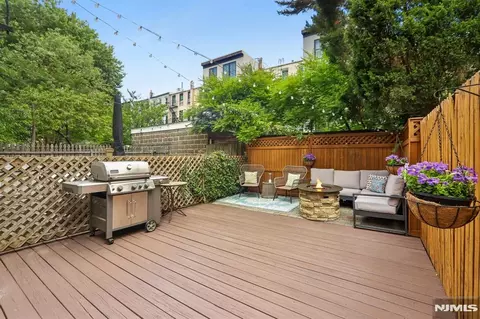 703 Park Ave, Hoboken, NJ 07030