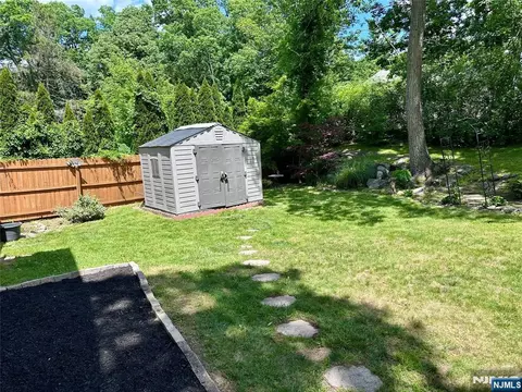 Exterior - 13 Oak St, Haskell, NJ 07420 photo 8 of 10