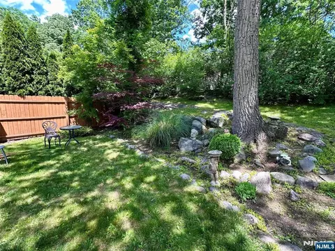 Exterior - 13 Oak St, Haskell, NJ 07420 photo 9 of 10