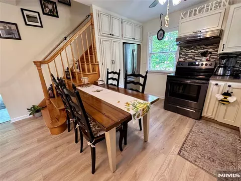 Kitchen - 13 Oak St, Haskell, NJ 07420 photo 4 of 4