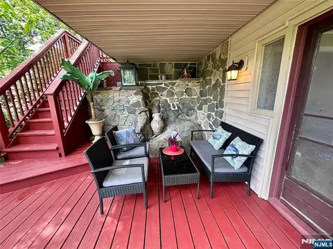 Exterior - 13 Oak St, Haskell, NJ 07420 photo 6 of 10