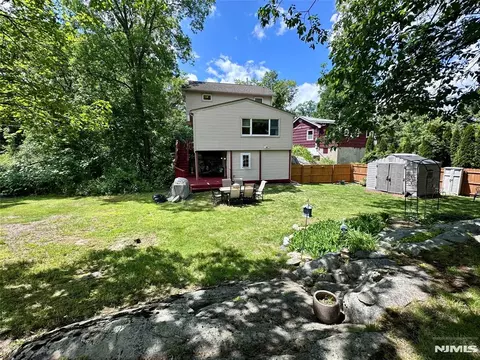 Exterior - 13 Oak St, Haskell, NJ 07420 photo 9 of 9