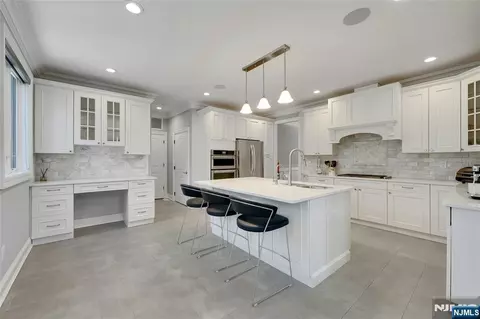 Kitchen - 697 Terrace Dr, Paramus, NJ 07652 photo 1 of 2