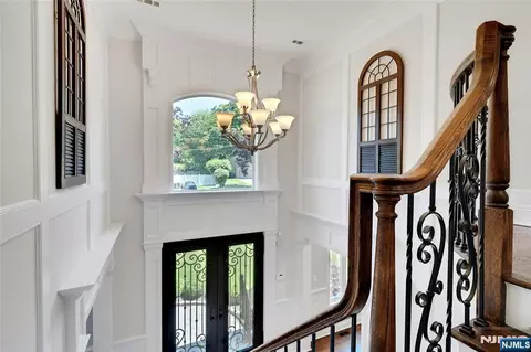 Entry Way - 697 Terrace Dr, Paramus, NJ 07652 photo 6 of 7