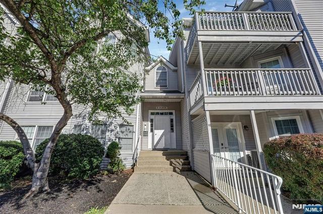 15 Crystal Ln #307, Paterson, NJ 07501