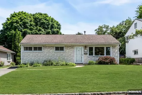 218 Rockaway Ave, Rockaway, NJ 07866