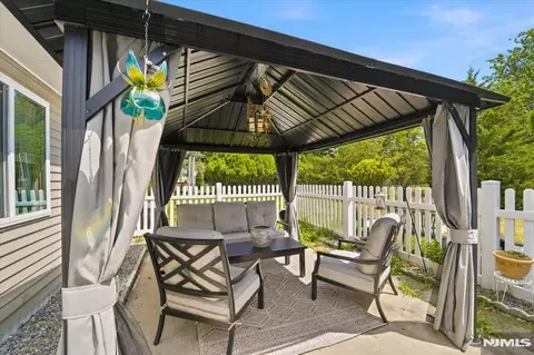 Exterior - 20 Le Lamentin, Berkeley, NJ 08757 photo 6 of 8
