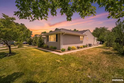 Exterior - 20 Le Lamentin, Berkeley, NJ 08757 photo 5 of 8