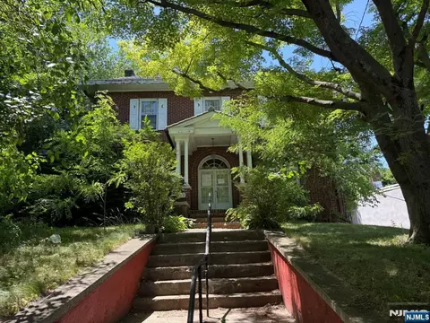 452 Central Ave, Orange, NJ 07050