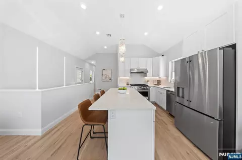 37 Devon Ter, Kearny, NJ 07032 photo 21