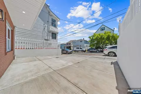 37 Devon Ter, Kearny, NJ 07032 photo 6