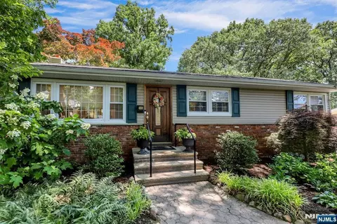 480 Baxter Ave, Wyckoff, NJ 07481