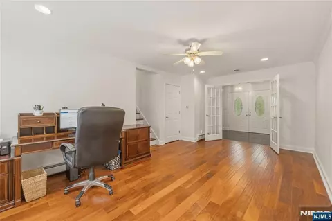 Entry Way - 290 Mchenry Dr, Paramus, NJ 07652 photo 4 of 4