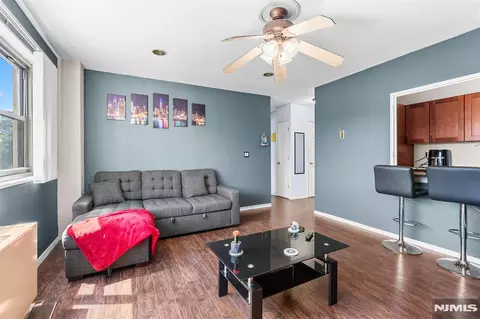 Living - 25 Grand Ave #5D, Hackensack, NJ 07601 photo 2 of 2