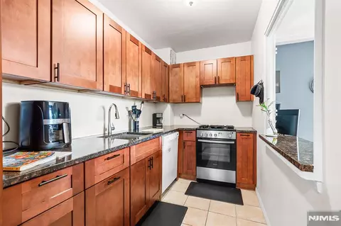 Kitchen - 25 Grand Ave #5D, Hackensack, NJ 07601 photo 1 of 1