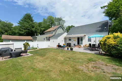 Exterior - 65 E Linden Ave, Dumont, NJ 07628 photo 4 of 5