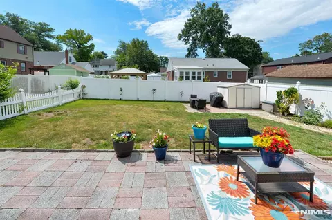 Exterior - 65 E Linden Ave, Dumont, NJ 07628 photo 3 of 5