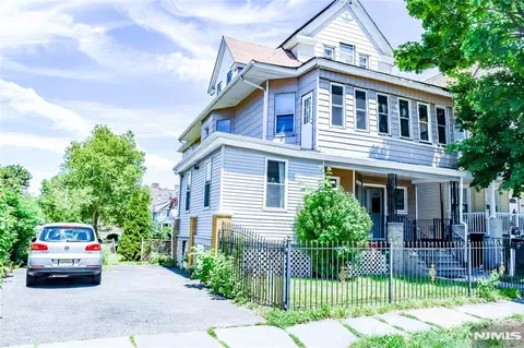 66 New St, East Orange, NJ 07017