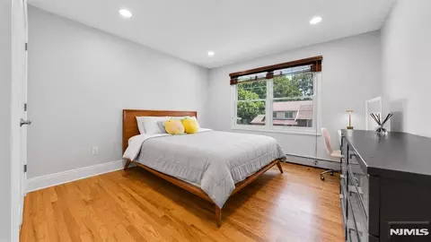 Bedroom - 26 Devonshire Rd, Cresskill, NJ 07626 photo 4 of 5