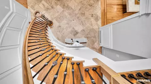 Entry Way - 26 Devonshire Rd, Cresskill, NJ 07626 photo 8 of 10