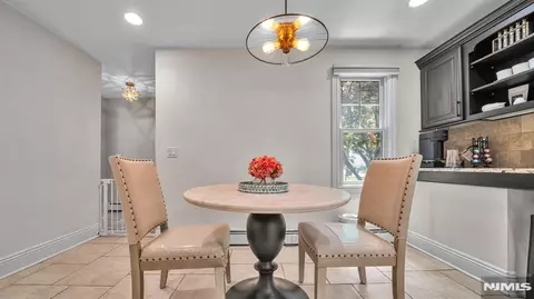 Entry Way - 26 Devonshire Rd, Cresskill, NJ 07626 photo 4 of 10