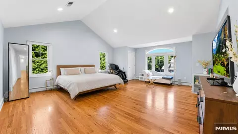 Bedroom - 26 Devonshire Rd, Cresskill, NJ 07626 photo 1 of 5